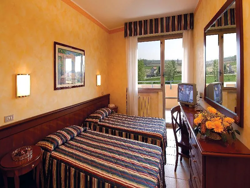 Ripamonti Residence&Hotel Milano Pieve Emanuele 4*,